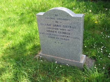 NE Section Gravestones_20100525_2231