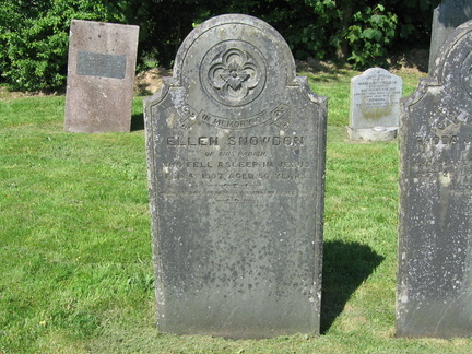 NW Section Gravestones_20100525_2187