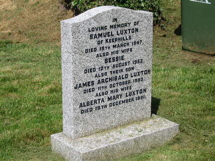 NW Section Gravestones_20100525_2218