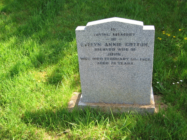 NE Section Gravestones_20100525_2221.JPG