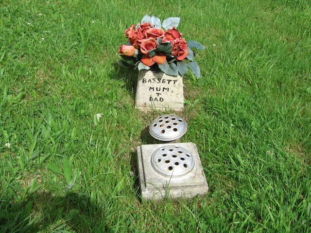 NAME: Bassett Doris Ann BORN: DIED: AGE: Bassett Mum and Dad Flowerpot only. Names not given.
NAME: Bassett Richard John BORN: DIED: AGE: Bassett Mum and Dad Flowerpot only. Names not given.
South East Section_20100728_0146.JPG